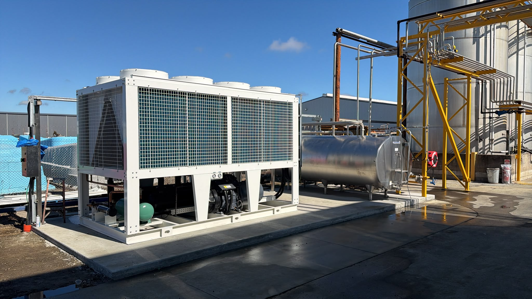 Air Cooled Screw Chiller Factor: Hisurp Air Cooled Screw Chiller Project παραδόθηκε με επιτυχία στην Αυστραλία